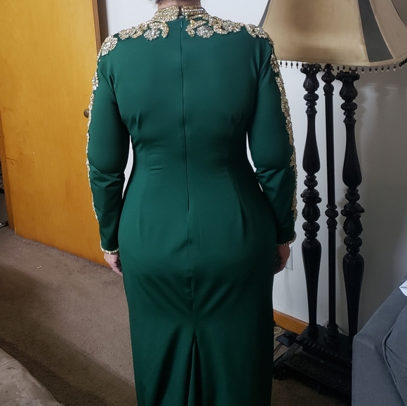 Custom made caftan/gown - Picture 2 of 2